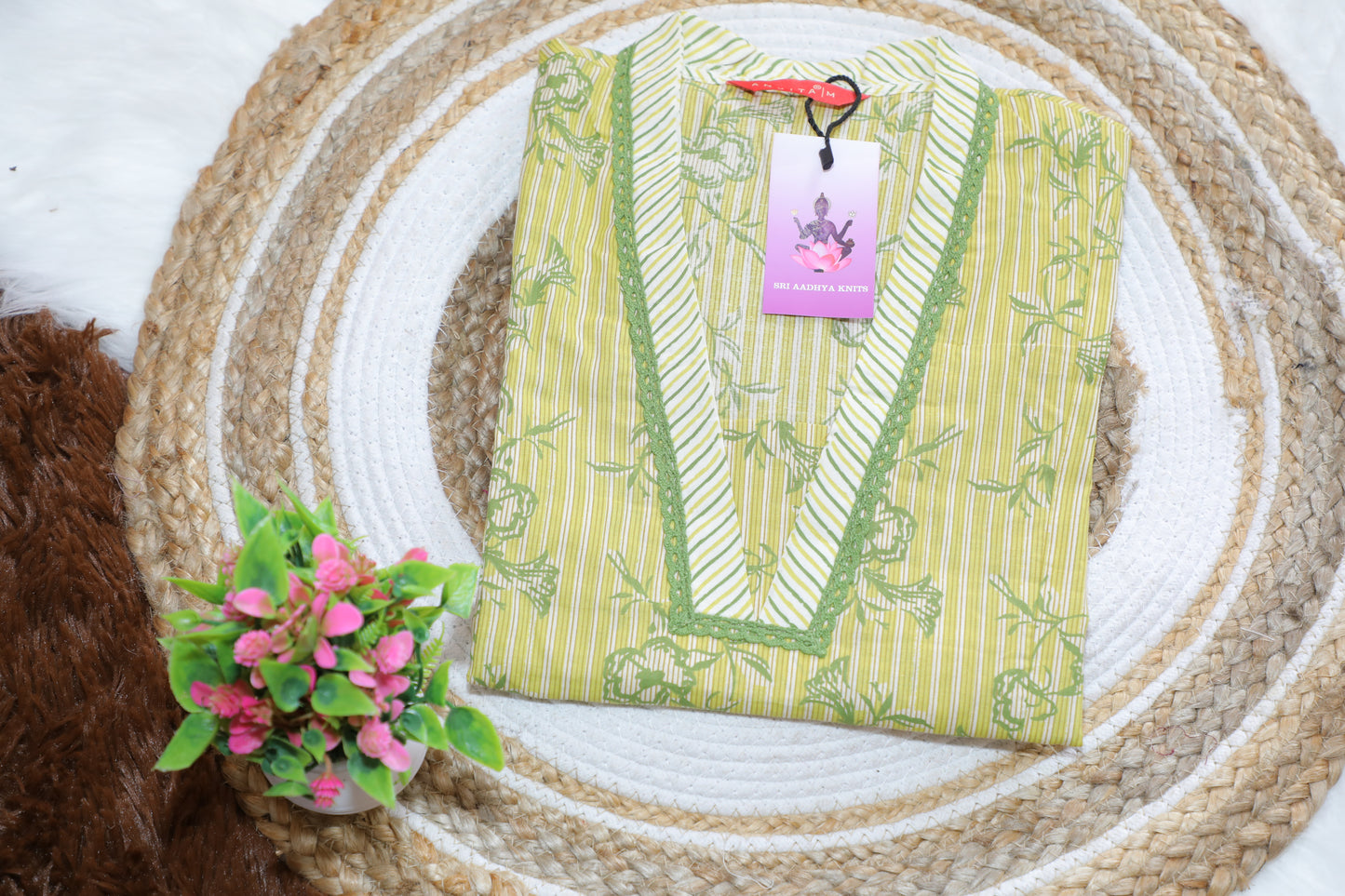 S1118 - V Neck Kurthi with Pant