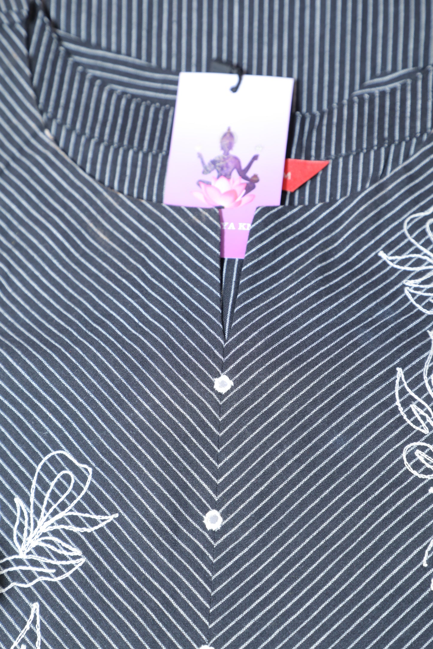 S1139 A line Embroidered Kurthi