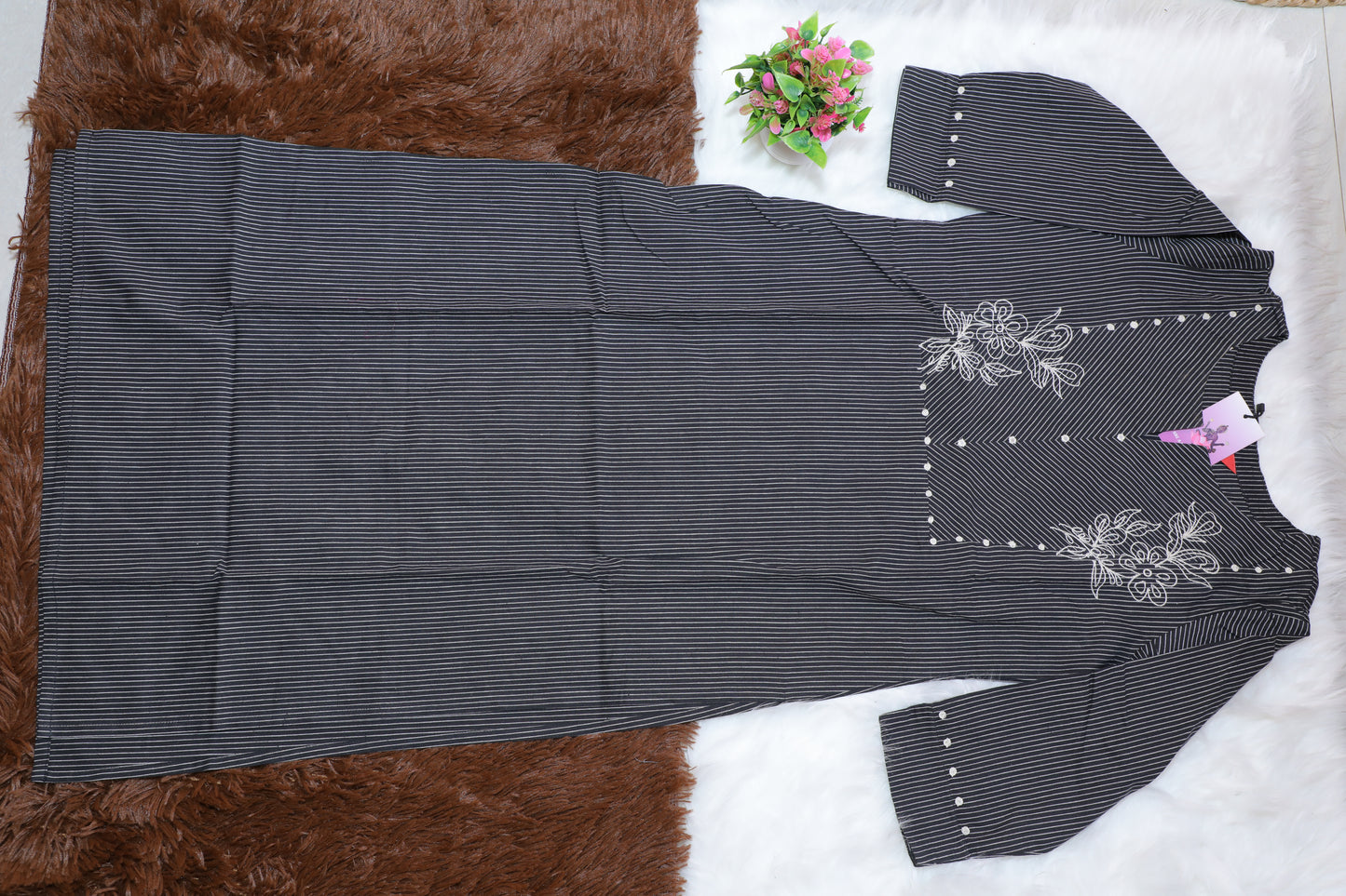 S1139 A line Embroidered Kurthi